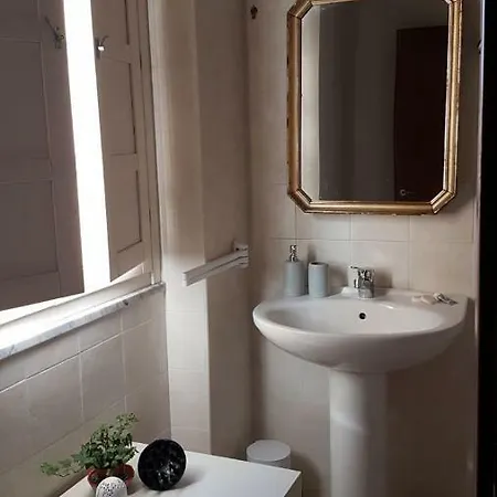 Il Sentiero Di Iolanda Bed & Breakfast *